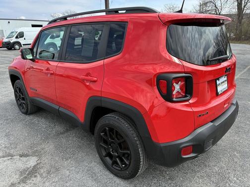 Colorado Red Clearcoat 2020 Jeep Renegade Altitude