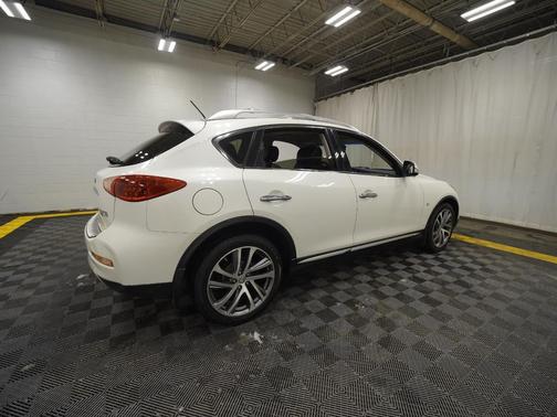 2017 INFINITI QX50 Base