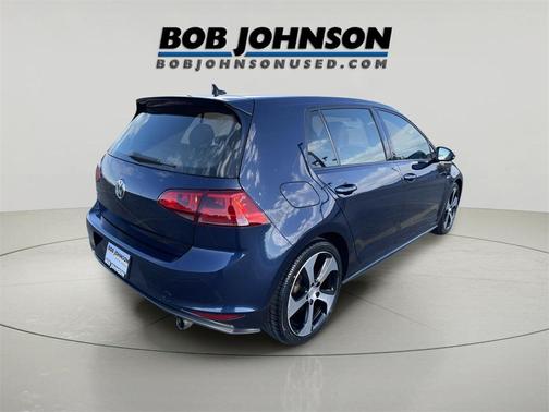2016 Volkswagen Golf GTI 2.0T SE 4-Door