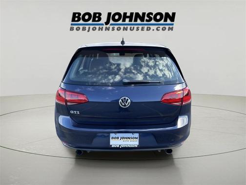 2016 Volkswagen Golf GTI 2.0T SE 4-Door
