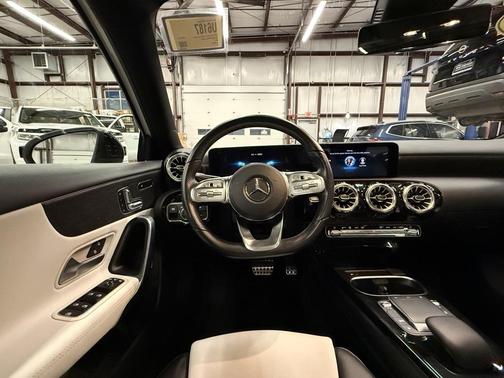 2022 Mercedes-Benz A-Class 4MATIC