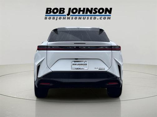 2023 Lexus RZ 450e Luxury