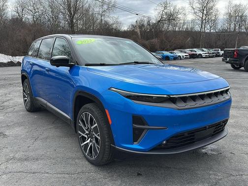 2025 Jeep Wagoneer S Limited