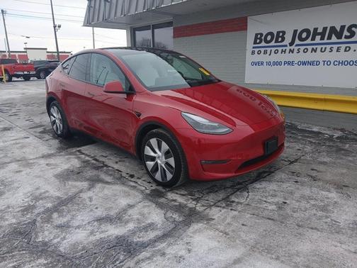 2023 Tesla Model Y Long Range Dual Motor All-Wheel Drive