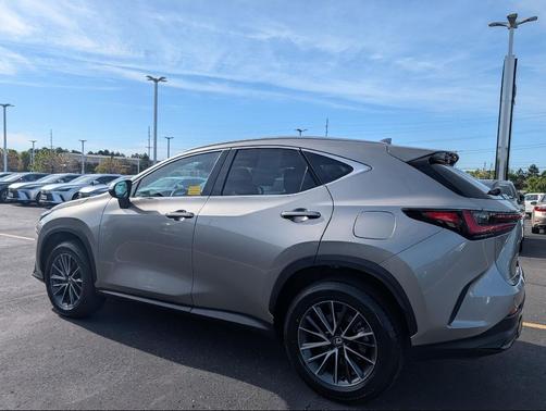 Atomic Silver 2025 Lexus NX 350 Premium