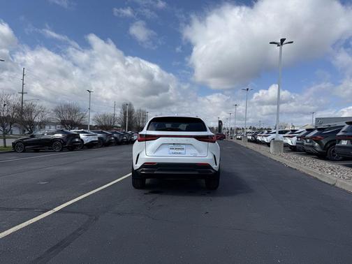 Eminent White Pearl 2024 Lexus NX 350 NX 350