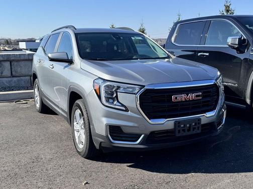 Sterling Metallic 2023 GMC Terrain SLE