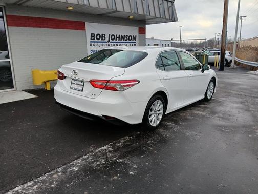 2019 Toyota Camry LE