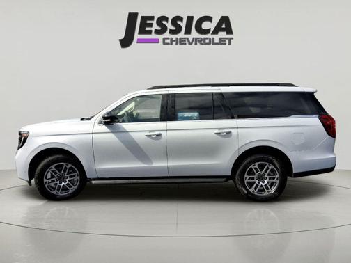 Space Silver 2025 Ford Expedition Max Active 4x4