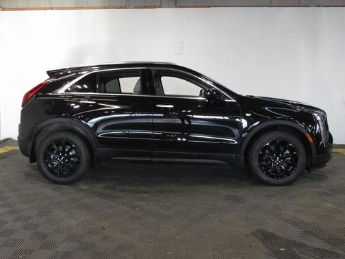 2022 Cadillac XT4 Luxury