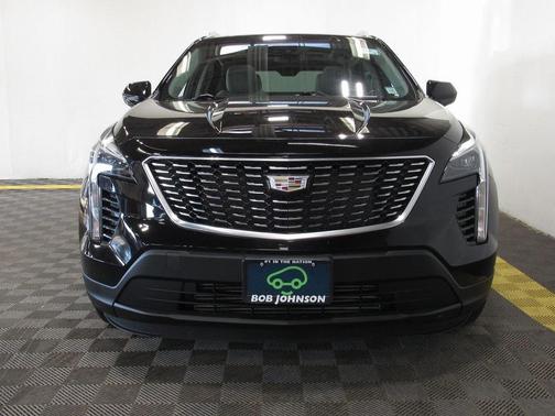 2022 Cadillac XT4 Luxury