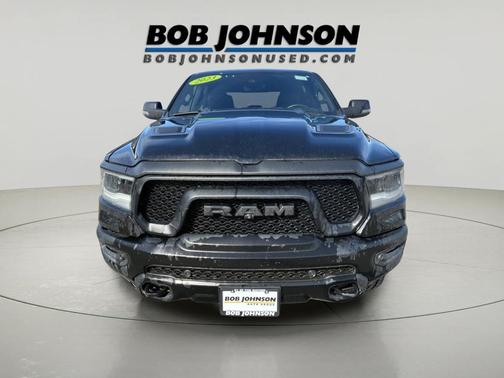 Diamond Black Crystal Pearlcoat 2023 RAM 1500 Rebel
