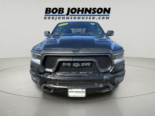 Diamond Black Crystal Pearlcoat 2023 RAM 1500 Rebel