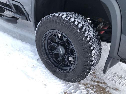 2024 Chevrolet Silverado 3500 LT