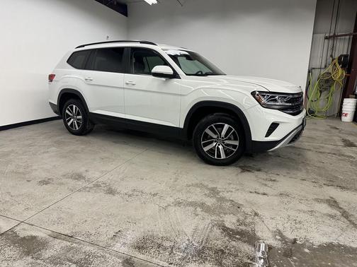 2022 Volkswagen Atlas 2.0T SE