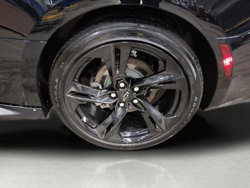 2023 Chevrolet Camaro RWD Coupe LT1