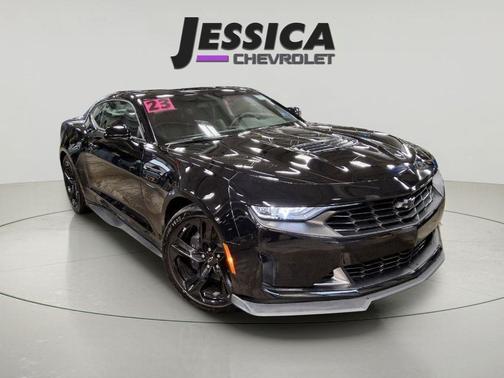 2023 Chevrolet Camaro RWD Coupe LT1