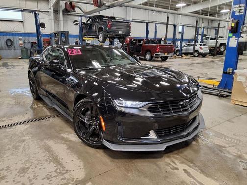 2023 Chevrolet Camaro RWD Coupe LT1