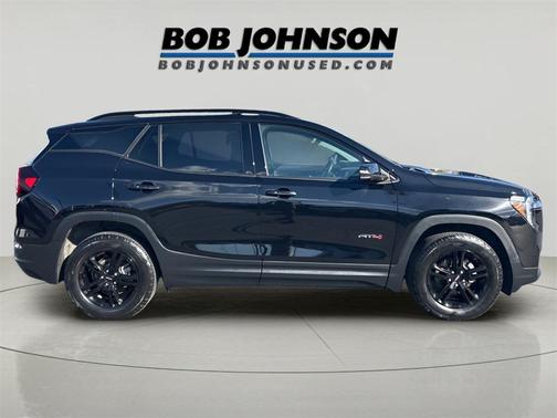 2022 GMC Terrain AWD AT4