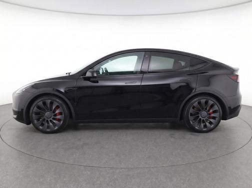 Solid Black 2022 Tesla Model Y Performance Dual Motor All-Wheel Drive