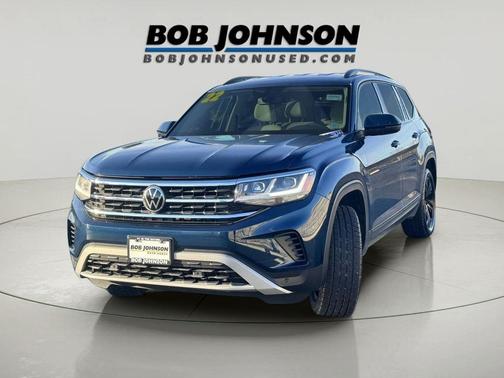 2022 Volkswagen Atlas 3.6L SE w/Technology