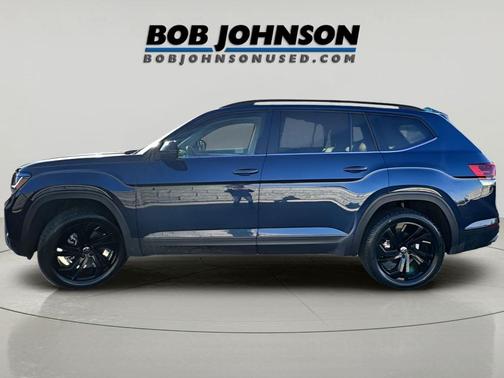 2022 Volkswagen Atlas 3.6L SE w/Technology