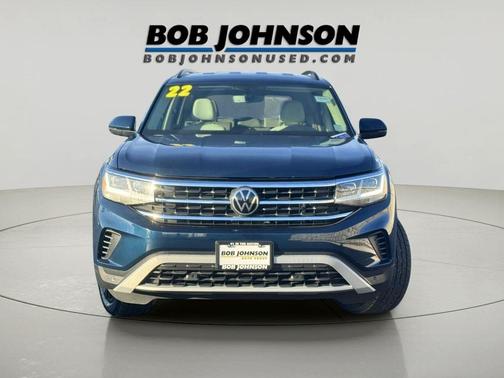 2022 Volkswagen Atlas 3.6L SE w/Technology
