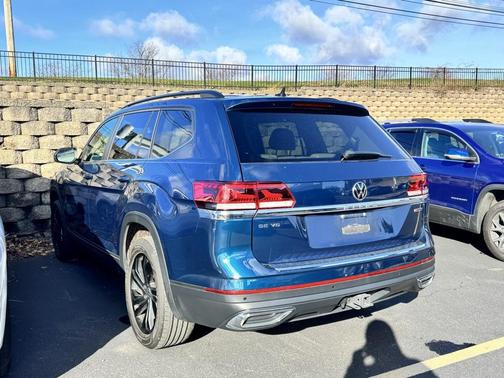 2022 Volkswagen Atlas 3.6L SE w/Technology