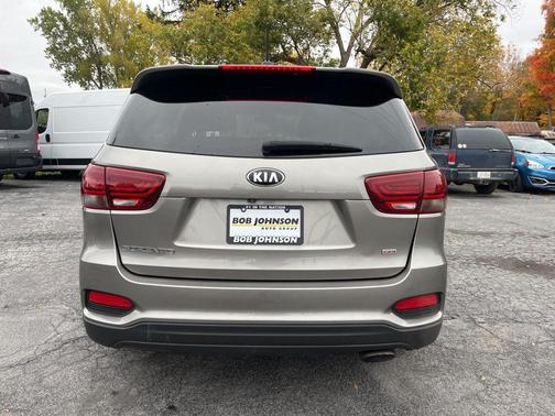 2019 Kia Sorento LX