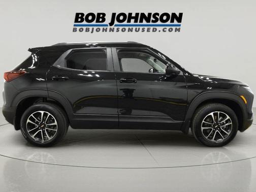 Mosaic Black Metallic 2024 Chevrolet Trailblazer LT