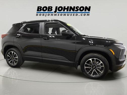 Mosaic Black Metallic 2024 Chevrolet Trailblazer LT