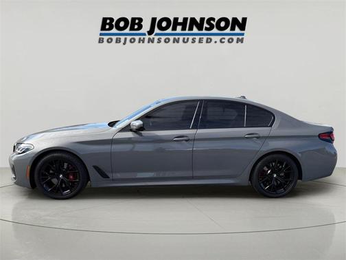 2022 BMW 530 i xDrive