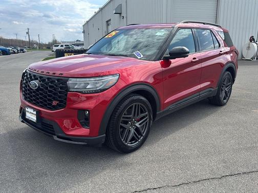 Rapid Red Metallic Tinted Clearcoat 2025 Ford Explorer ST
