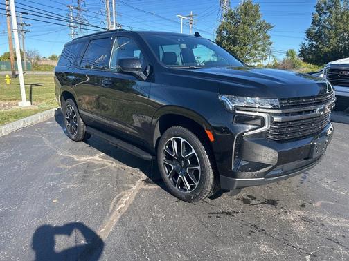 2022 Chevrolet Tahoe 4WD RST