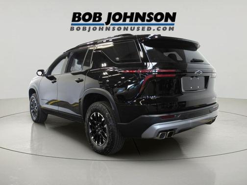 Mosaic Black Metallic 2025 Chevrolet Traverse AWD Z71