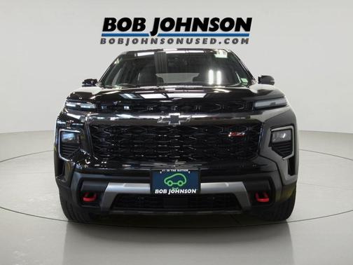 Mosaic Black Metallic 2025 Chevrolet Traverse AWD Z71
