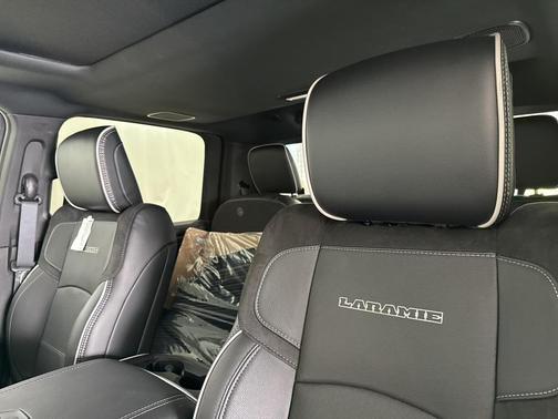 2025 RAM 2500 Laramie Crew Cab 4x4 6'4' Box