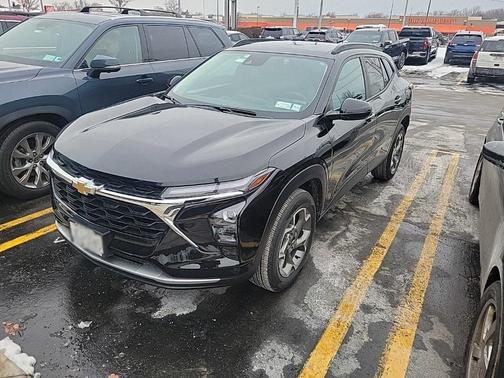 2024 Chevrolet Trax LT