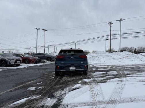 2020 Kia Niro Plug-In Hybrid EX