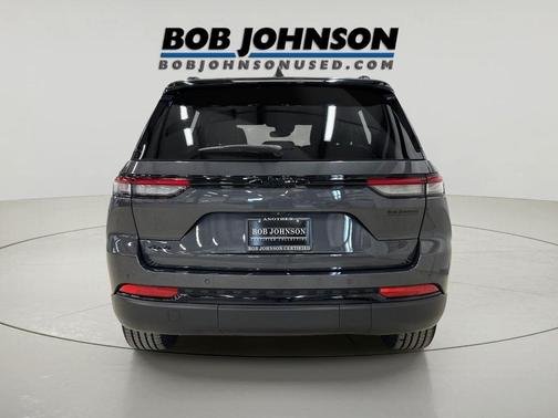 Baltic Gray Metallic Clearcoat 2024 Jeep Grand Cherokee Altitude