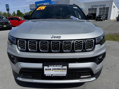 Silver Zynith Metallic Clearcoat 2025 Jeep Compass Limited