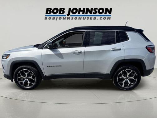 Silver Zynith Metallic Clearcoat 2025 Jeep Compass Limited
