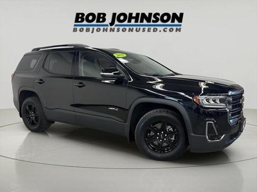 2023 GMC Acadia AWD AT4