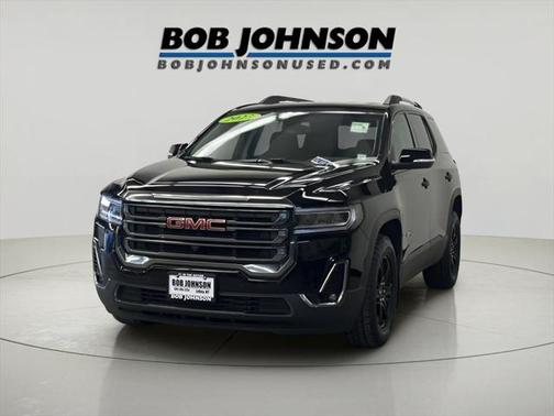 2023 GMC Acadia AWD AT4