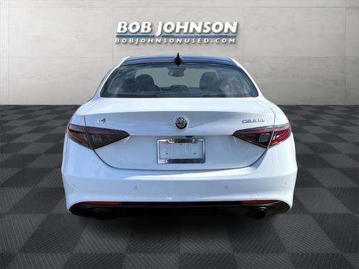 2024 Alfa Romeo Giulia Ti
