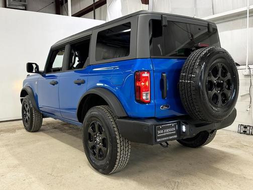 Velocity Blue 2025 Ford Bronco Big Bend
