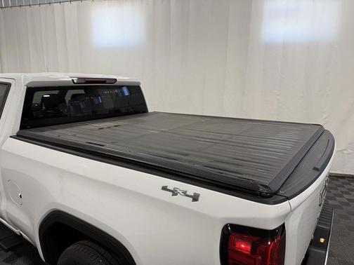 Summit White 2024 GMC Sierra 1500 Pro
