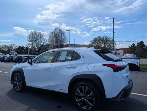 Ultra White 2019 Lexus UX 250h Base