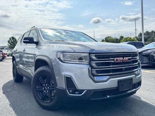 2023 GMC Acadia AWD AT4