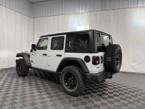 Bright White Clearcoat 2025 Jeep Wrangler 4xe Willys